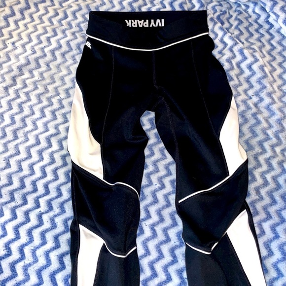 IVY PARK🔥 XS leggings, like new - Picture 3 of 5